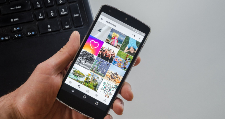Grow your brand using social media 1